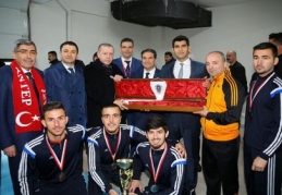Gaziantep Polisgücü Türkiye’yi Devler Ligine taşıdı