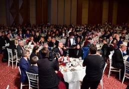 ‘Gaziantep Tek Yürek, Kırmızı Siyaha Tam Destek’ kampanyası destek gecesi düzenlendi