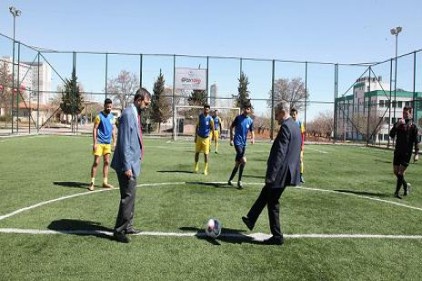 Gaziantep Üniversitesi Sporium&#8217;da tunuvalar başladı
