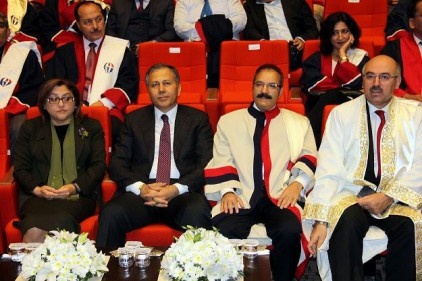 Gaziantep Üniversitesi&#8217;nde akademik yıl başladı