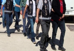 Gaziantep ve Siirt'te FETÖ'nün gaybubet evlerine baskın: 15 gözaltı 