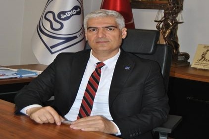 Gaziantep&#8217;e sahip çıkan siyasetçi yok