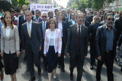 Gaziantep&#8217;i dünya kültür başkenti yapacağız