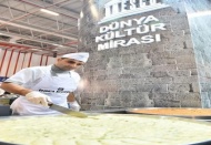 Gaziantep’in lahmacun, baklava ve kebap çeşitleri sunuluyor