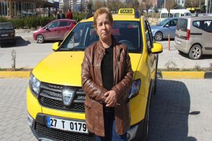 Gaziantep&#8217;in tek kadın taksi şoförü 