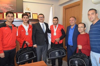 Gaziantepli sporcular bir altın bir de gümüş madalya ile döndü