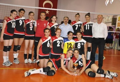 Gaziantepli sporcular, karşılaşmadan 3-0 galip ayrılarak birinci oldu