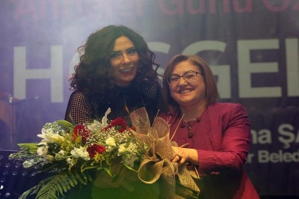 Gaziantepliler Işın Karaca&#8217;yla coştu