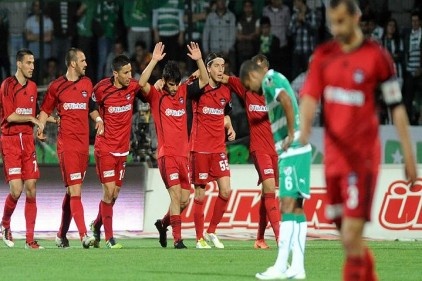 Gaziantepspor, deplasmanda Bursaspor&#039;u 2-0 yendi