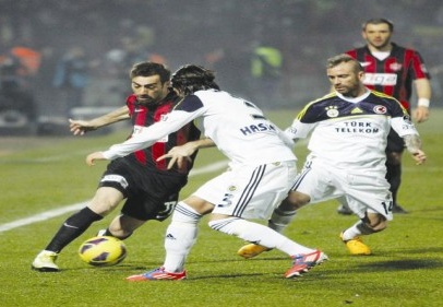 Gaziantepspor sahasında yine Fener’e yenildi 1-2