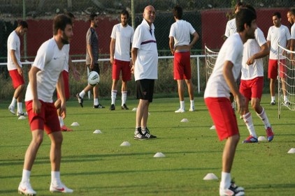 Gaziantepspor&#039;da yeni sezon hazırlıkları tüm hızıyla sürüyor