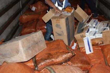 Gaziantep&#039;te 565 bin paket kaçak sigara ele geçirildi