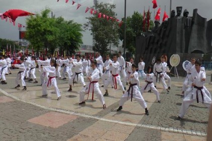 Gaziantep&#039;te 19 Mayıs coşkusu