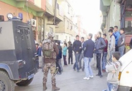 Gaziantep'te 300 polisle PKK/KCK operasyonu