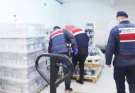 Gaziantep’te 57 bin 500 litre sahte içki ele geçirildi