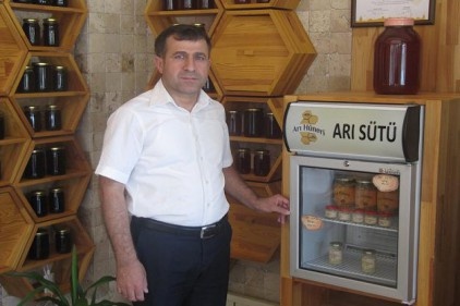 Gaziantep&#8217;te bal hasadı 500 ton oldu