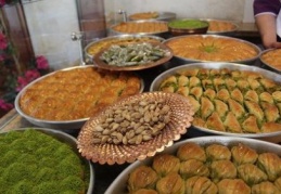 Gaziantep’te bayram baklavası için yoğun mesai yapılıyor 