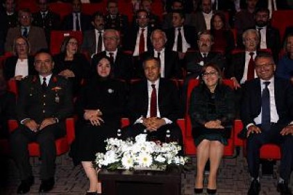Gaziantep&#8217;te Cumhuriyet&#8217;in 93. yılı resepsiyonu
