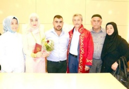Gaziantep'te "07.07.2017"de 107 çift dünya evine girdi 