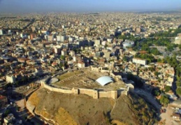Gaziantep’te hane başına 4.23 kişi düşüyor