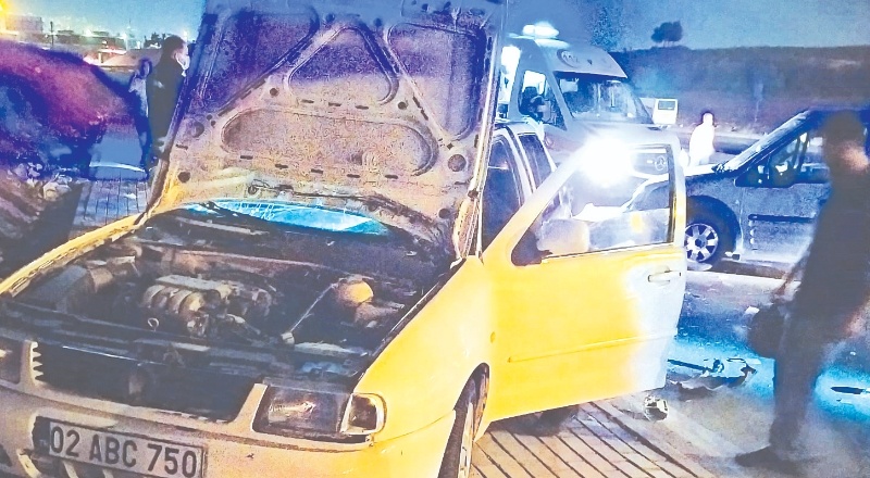 Gaziantep’te iki araç çarpıştı, 8 yaralı var