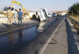 Gaziantep’te işçi servisi yan yattı: 17 yaralı var
