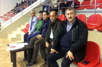 Gaziantep&#039;te Olimpik Bir Hokey Sahası Yükseliyor!