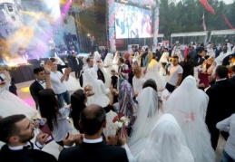 Gaziantep’te toplu nikah merasimi 
