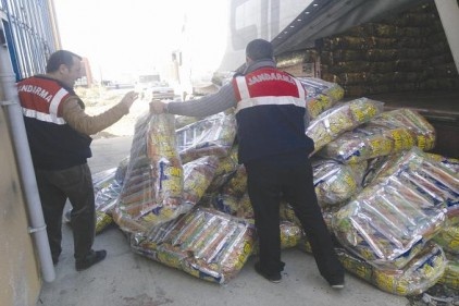 Gaziantep&#8217;te üretilen kaçak cipsler Çorum&#8217;da ele geçirildi