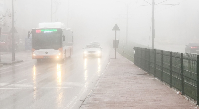 Gaziantep’te yoğun sis etkili oldu