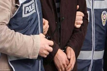 Gaziantep&#039;teki FETÖ soruşturmasında 8 asker tutuklandı