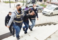 Gaziantep’ten gidip, Besni’de hırsızlık yaptılar