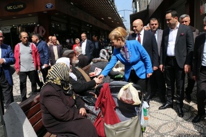 Gaziler ve Karagöz Caddesi, Tuncel diyor