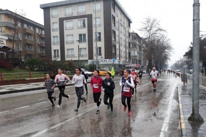 Gazilik unvanı için yol koşusu düzenlendi
