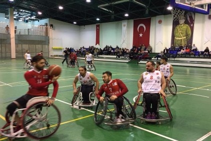 Gazişehir 66-61 yenildi 