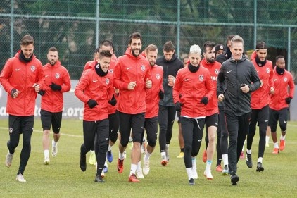 Gazişehir, Adana Demirspor maçına hazır