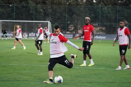 Gazişehir, Beşiktaş maçı hazırlıklarına devam ediyor