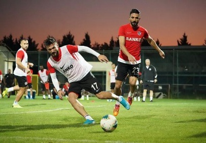 Gazişehir, Çaykur Rizespor’a bileniyor 