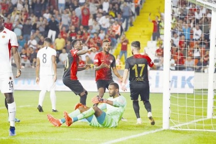 Gazişehir Gaziantep 4- Gençlerbirliği: 1 