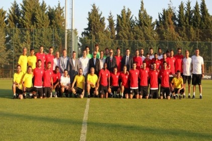 Gazişehir Gaziantep yeni sezonun startını verdi 