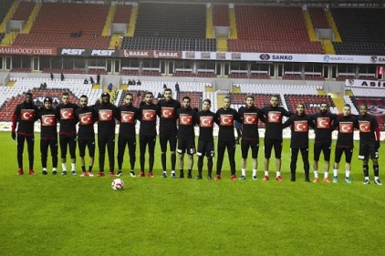Gazişehir Gaziantepsporlu yabancı ve yerli futbolculardan destek