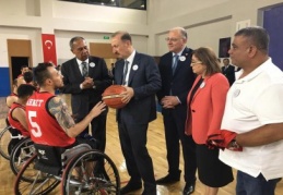 Gazişehir, hazırlık turnuvası için İzmir’e gitti