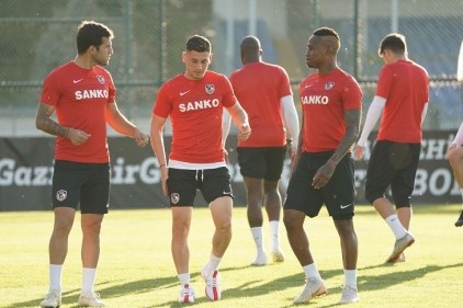 Gazişehir, Karabükspor hazırlıklarına başladı
