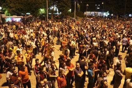 Gazişehir penaltılarda yıkıldı 