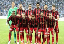 Gazişehir'de altı futbolcuyla daha yollar ayrıldı 