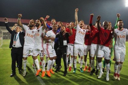 Gazişehir&#039;de yaprak dökümü devam ediyor 