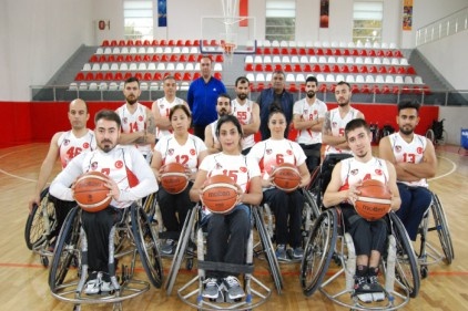 Gazişehir&#8217;in Kaplan&#8217;ı var 55-64