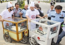 “GDO’lu Pilav Yaptık Yer misin Mehdi Eker?”
