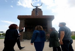 Geç Hitit Medeniyetine özgü mimariyle kültür kapısı yapıldı