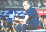 Geçen seneden beri oyunu koparacak golü atamıyoruz